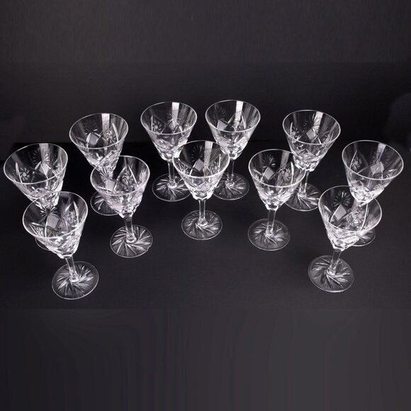 W J Hughes Crystal Janessa Water or Wine Glasses, Cut Star/Pinwheel /Fan Set 11 - Picture 4 of 13